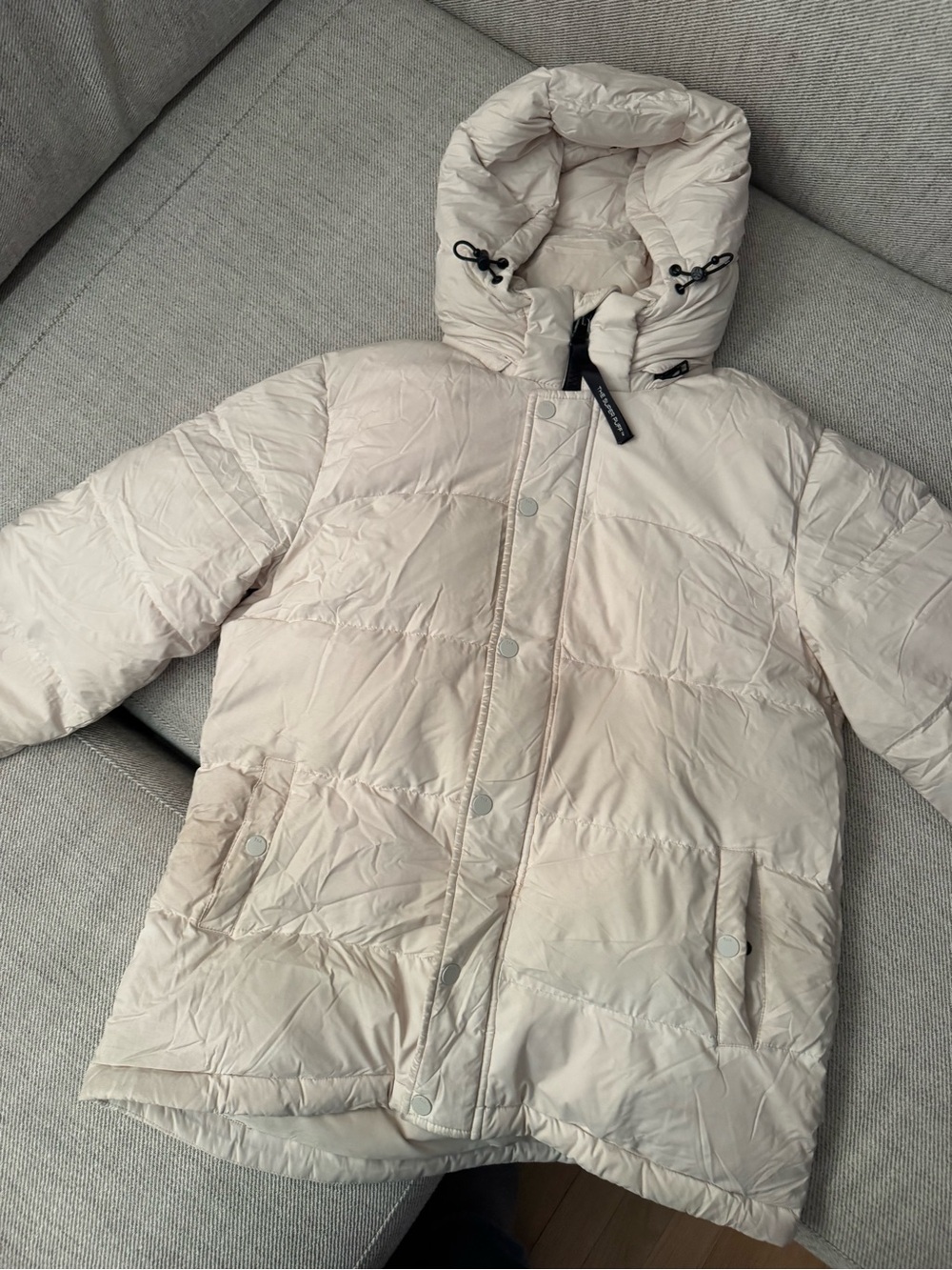 ARITZIA SUPERPUFF CLIMATTE IN MATTE PEARL - Picture 3 of 8